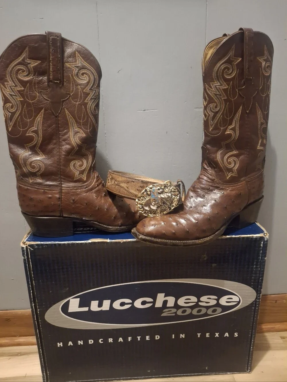 Ostrich Lucchese Plain Toe Boots 8.5 Mens. Matching Belt 40in